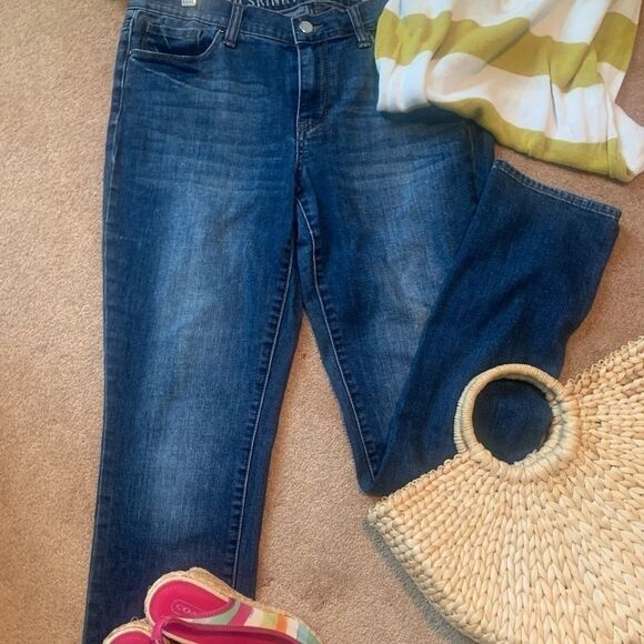 DKNY Skinny ladies jeans - Picture 1 of 4
